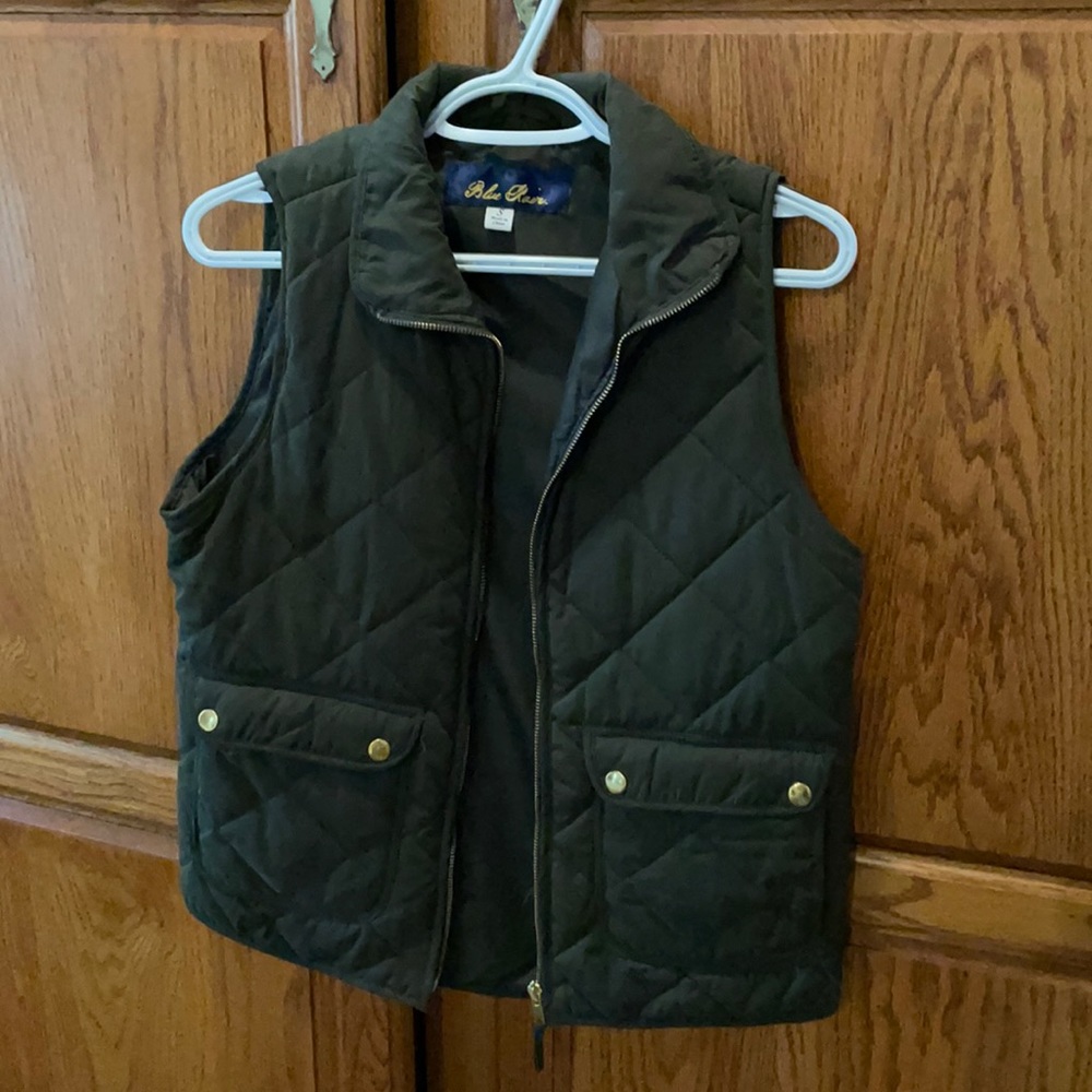 Light puffer vest